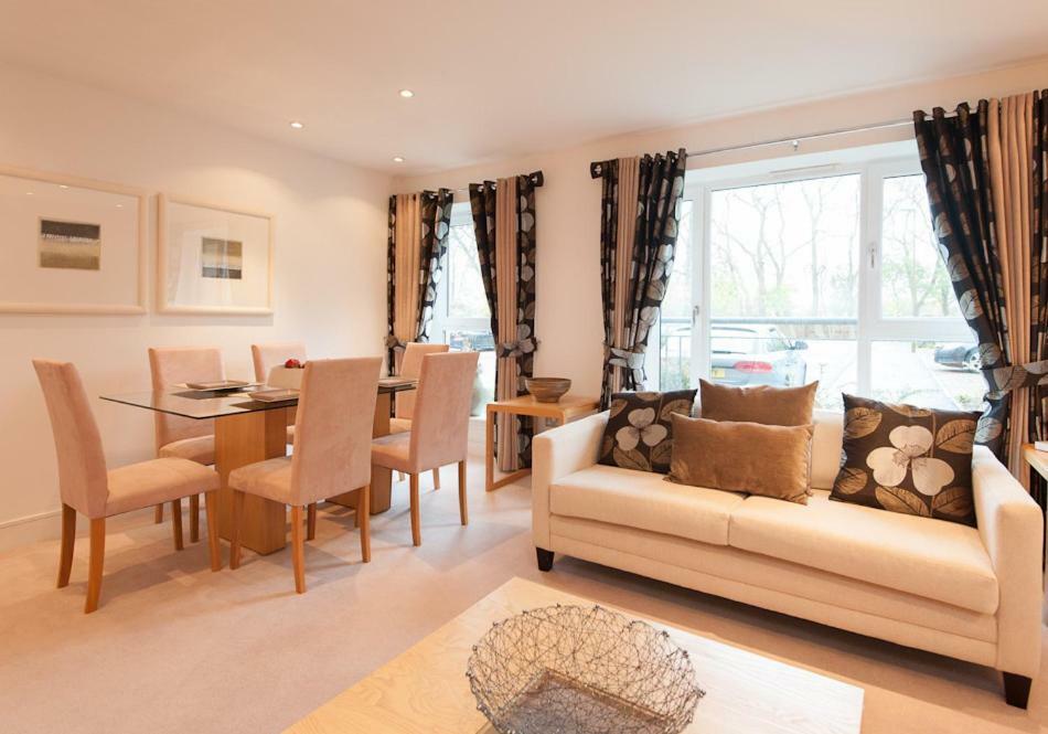 The Corstorphine Residence No. 1 เอดินบะระ ภายนอก รูปภาพ